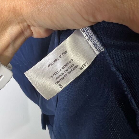 Patagonia Navy Blue Collared Long Sleeve Shirt - Picture 4 of 10